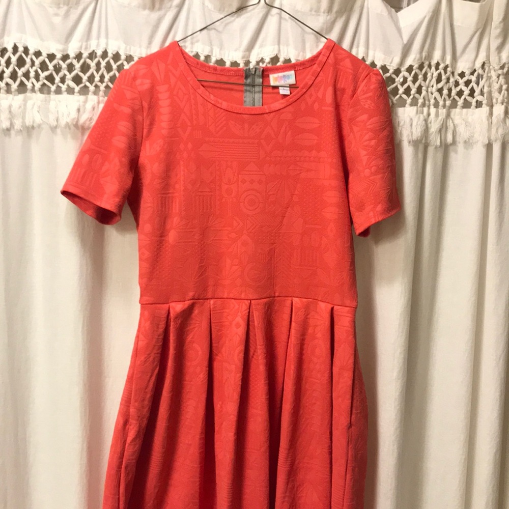 Lularoe Amelia